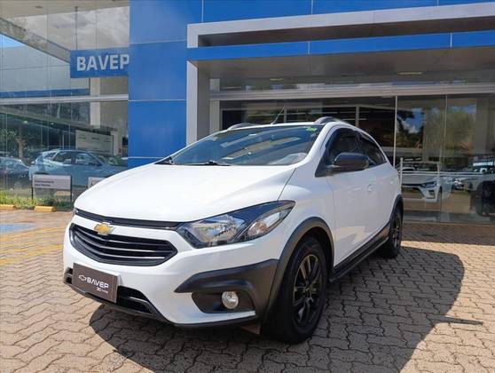 CHEVROLET ONIX 1.4 MPFI ACTIV 8V FLEX 4P AUTOMÁTICO CHEVROLET ONIX 1.4 MPFI ACTIV 8V FLEX 4P AUTOMÁTICO